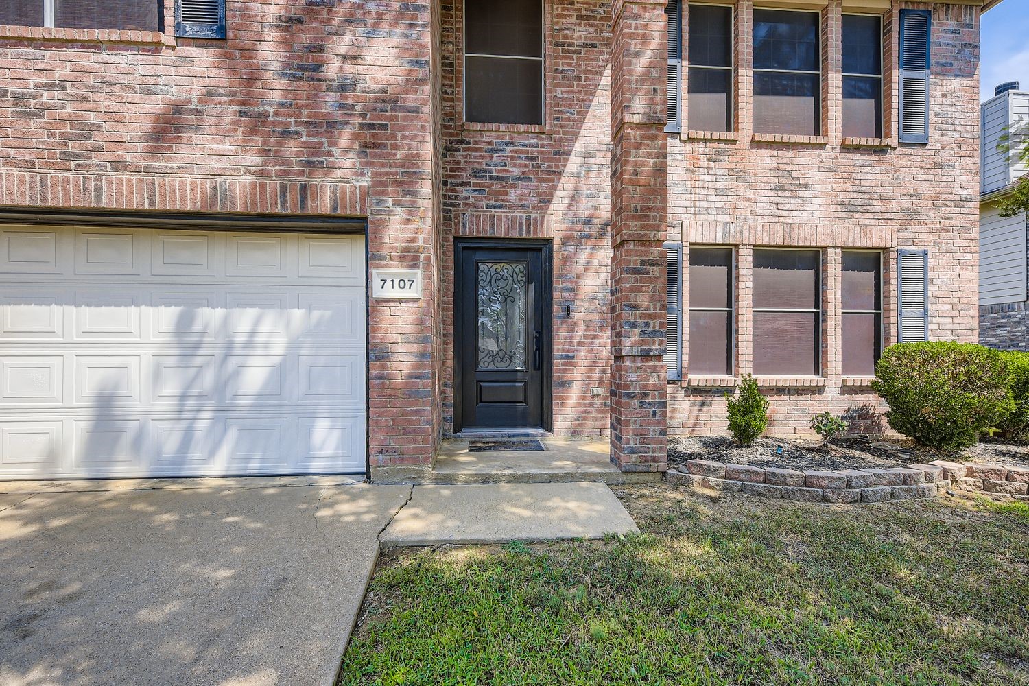 7107 Chambers Creek Lane Arlington TX 76002
