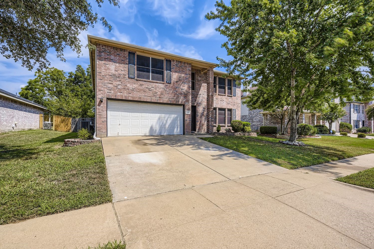 7107 Chambers Creek Lane Arlington TX 76002