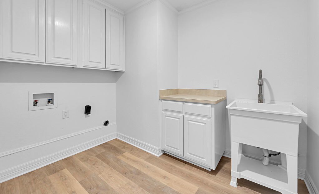 1068 Brazos Bluff Drive China Spring TX 76633