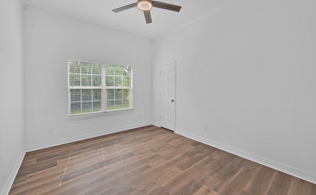 1068 Brazos Bluff Drive China Spring TX 76633