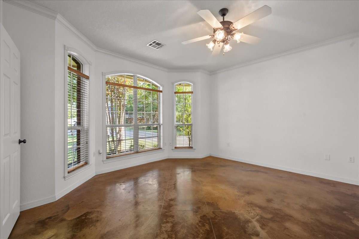 8300 Jonquil Drive Waco TX 76708