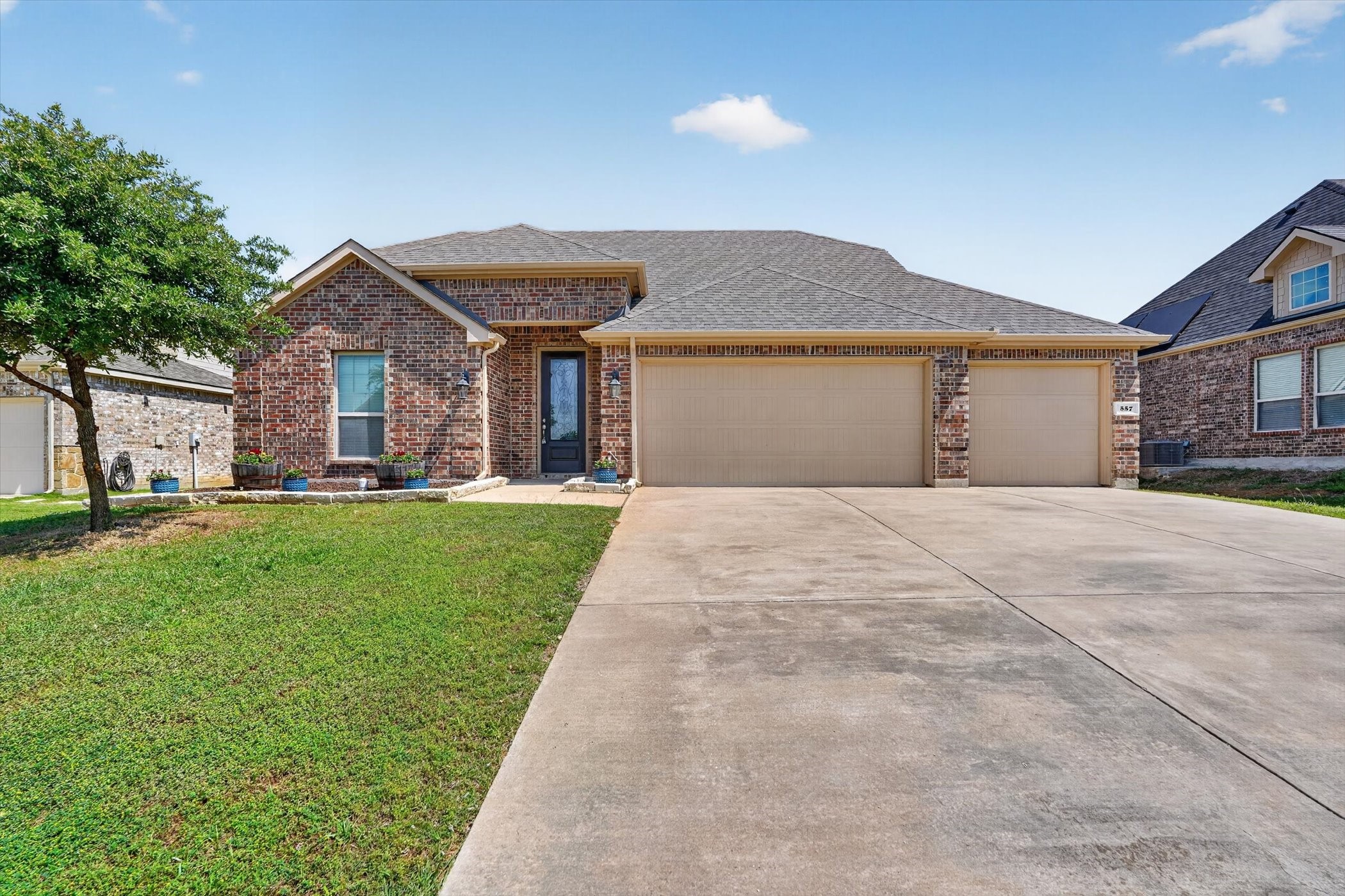 557 Lake Bluff Avenue Oak Point TX 75068