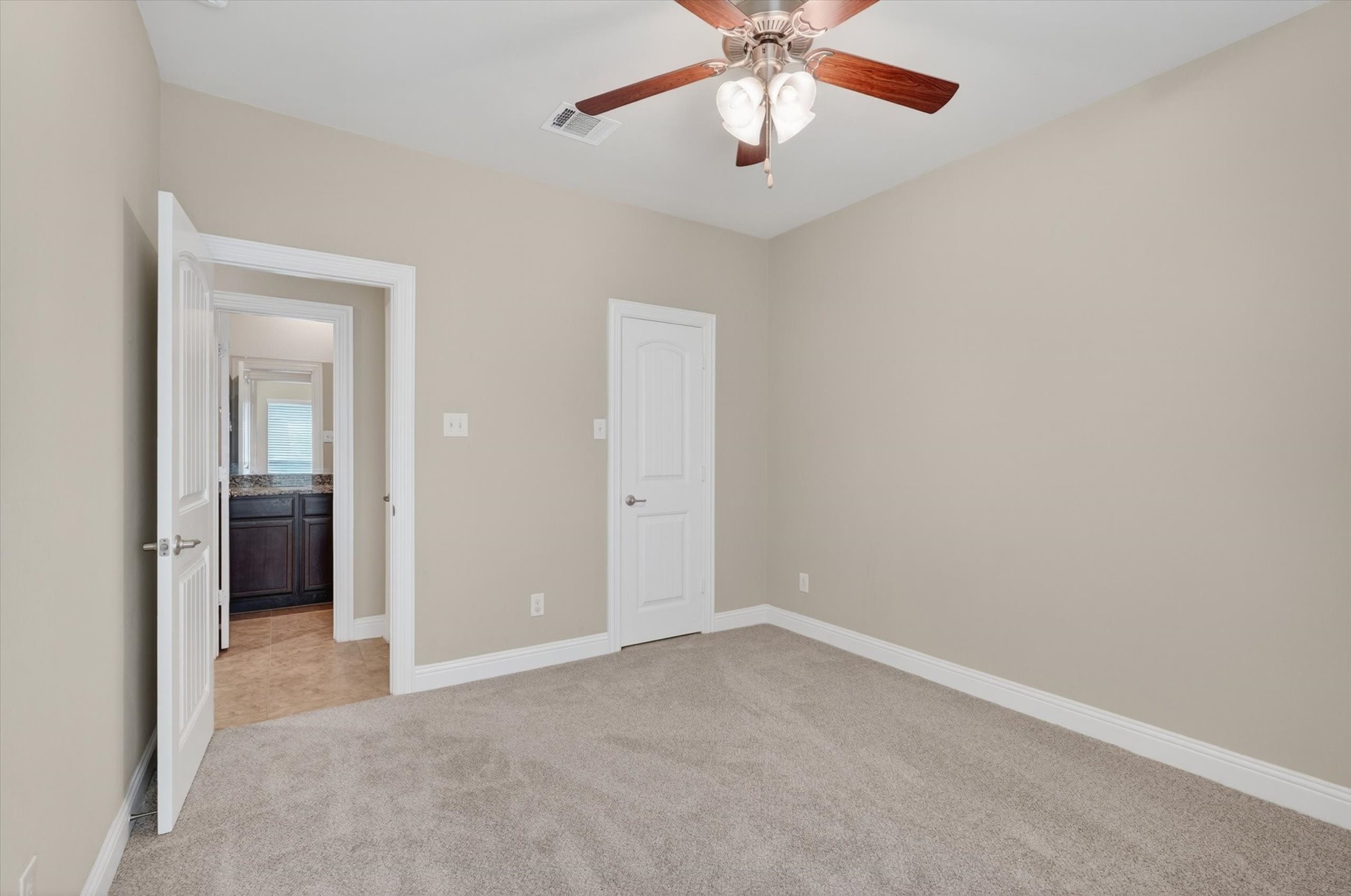557 Lake Bluff Avenue Oak Point TX 75068