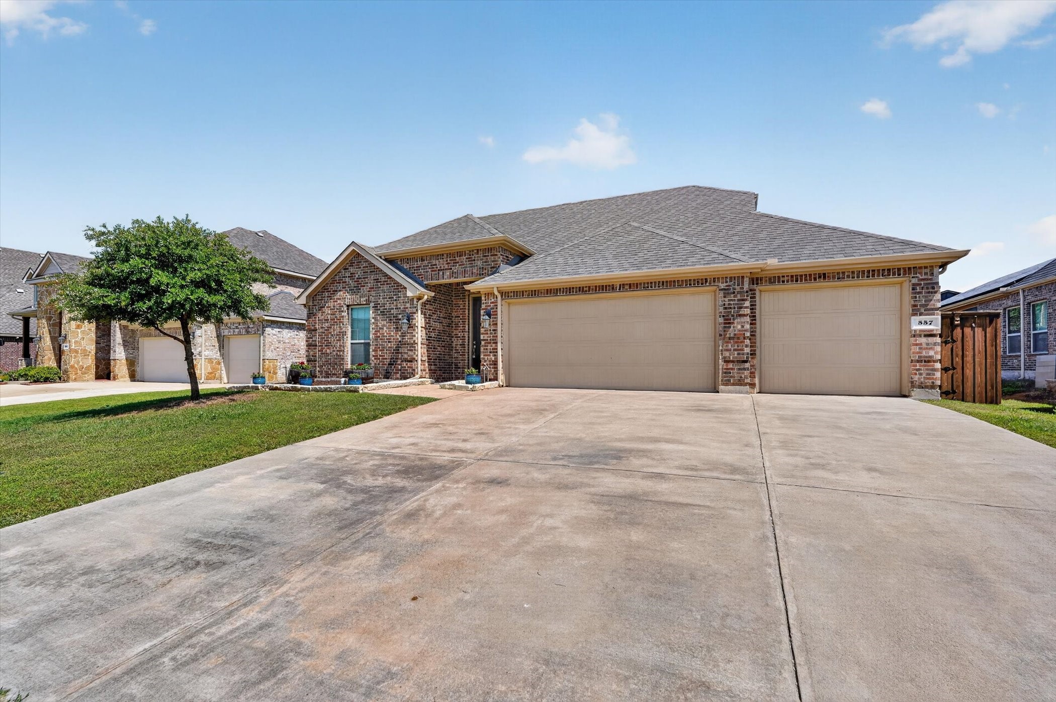 557 Lake Bluff Avenue Oak Point TX 75068