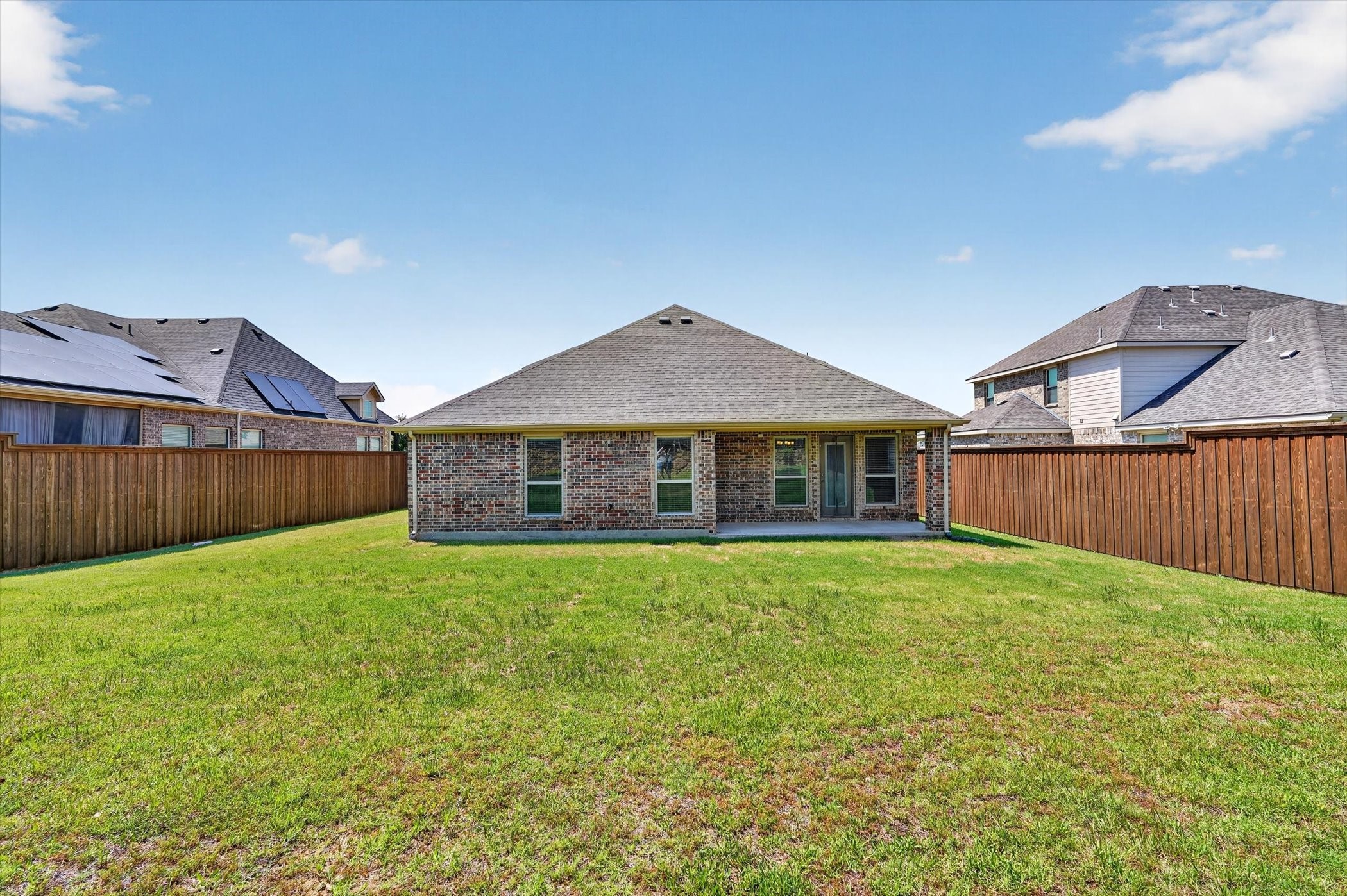 557 Lake Bluff Avenue Oak Point TX 75068