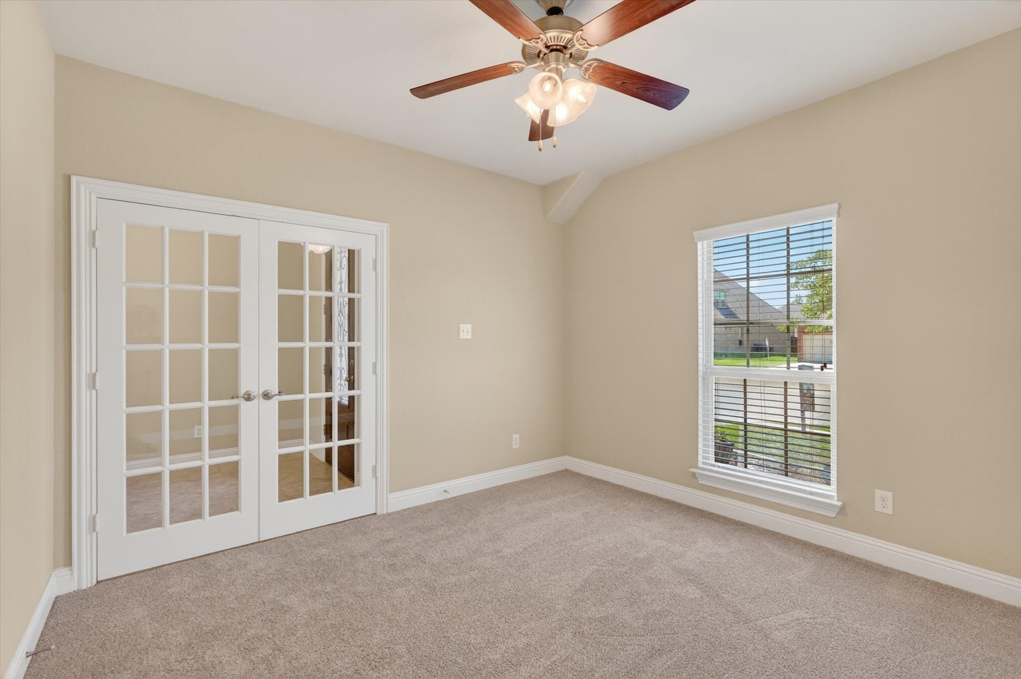 557 Lake Bluff Avenue Oak Point TX 75068