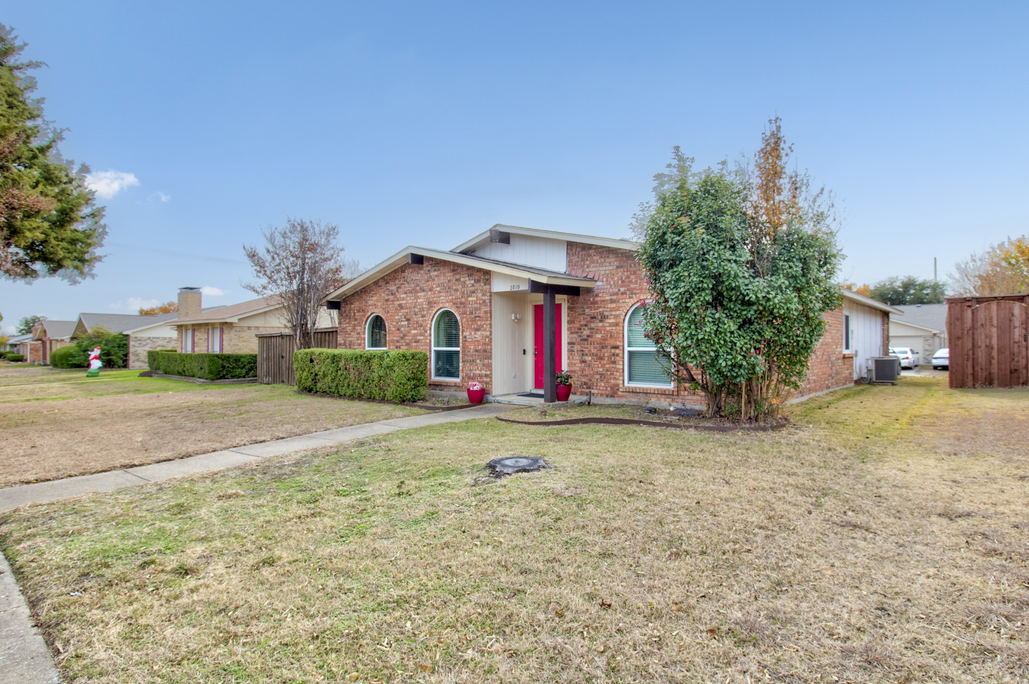 2810 Landershire Lane Garland TX 75044