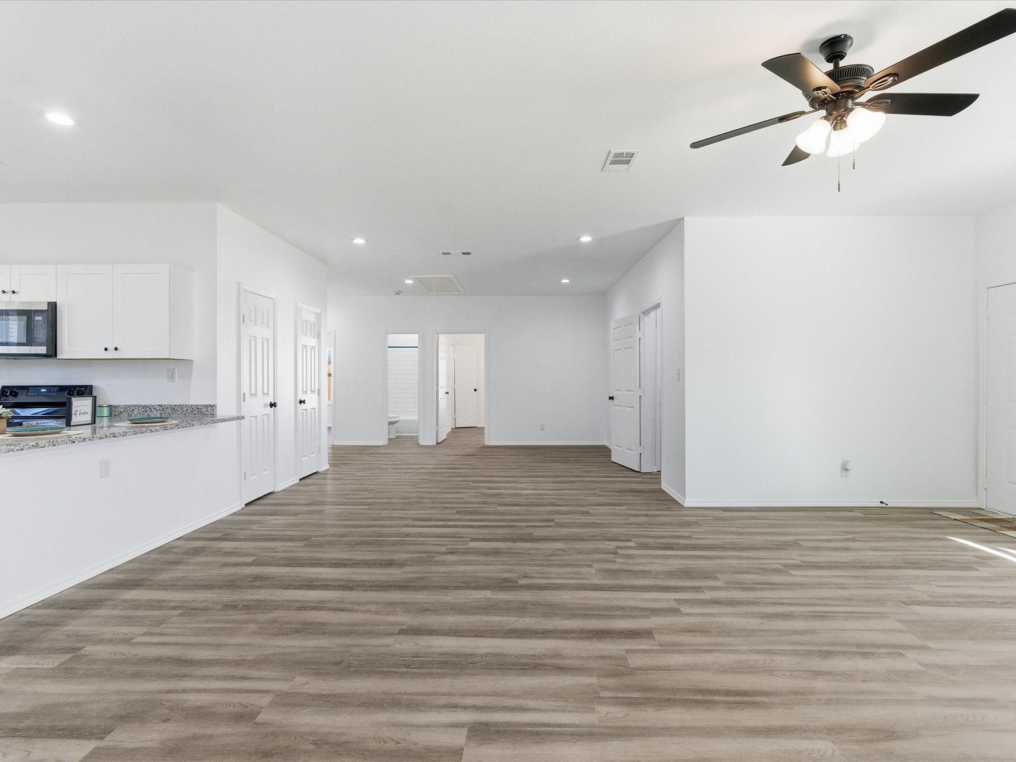 408 Susan Drive Kennedale TX 76060