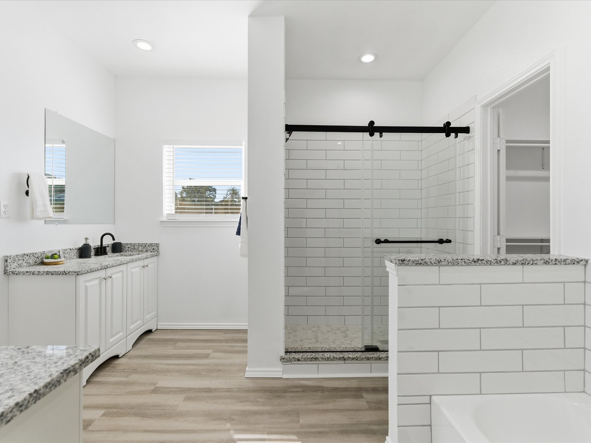 408 Susan Drive Kennedale TX 76060
