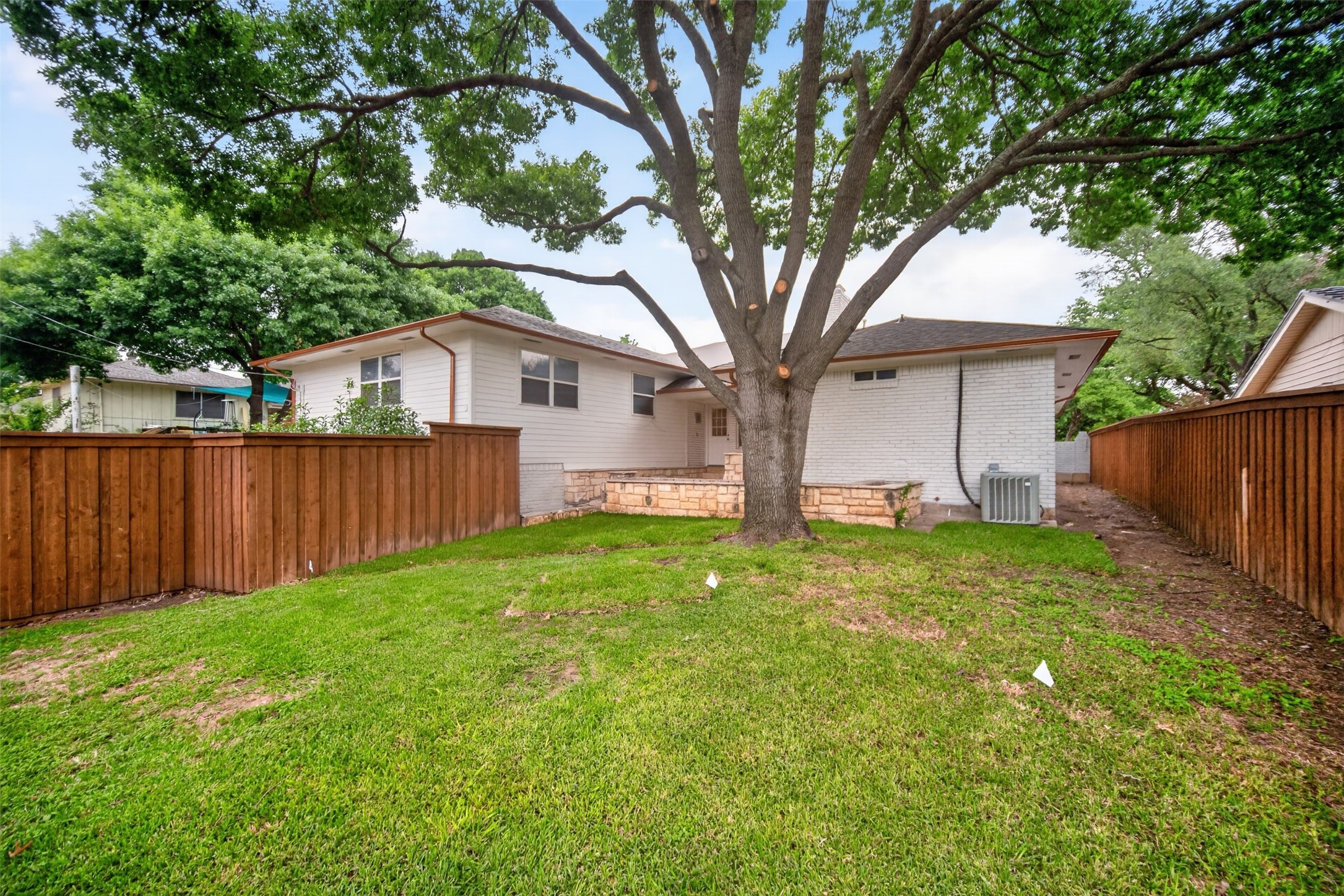 9660 Timberleaf Drive Dallas TX 75234