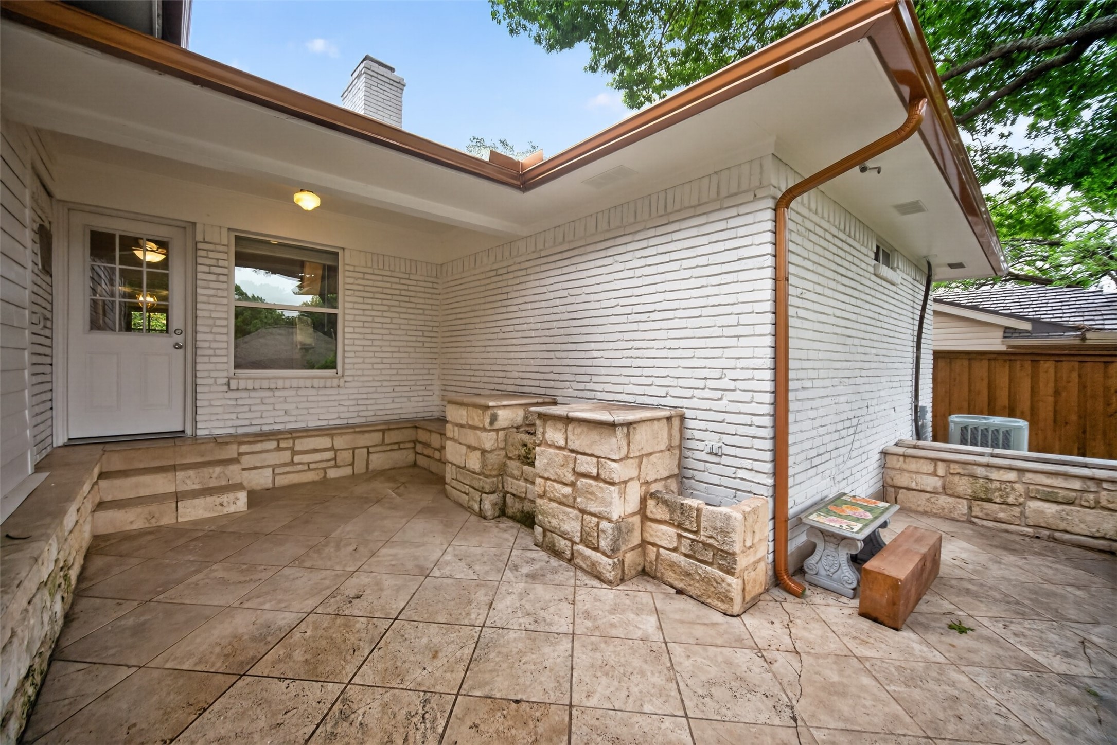 9660 Timberleaf Drive Dallas TX 75234