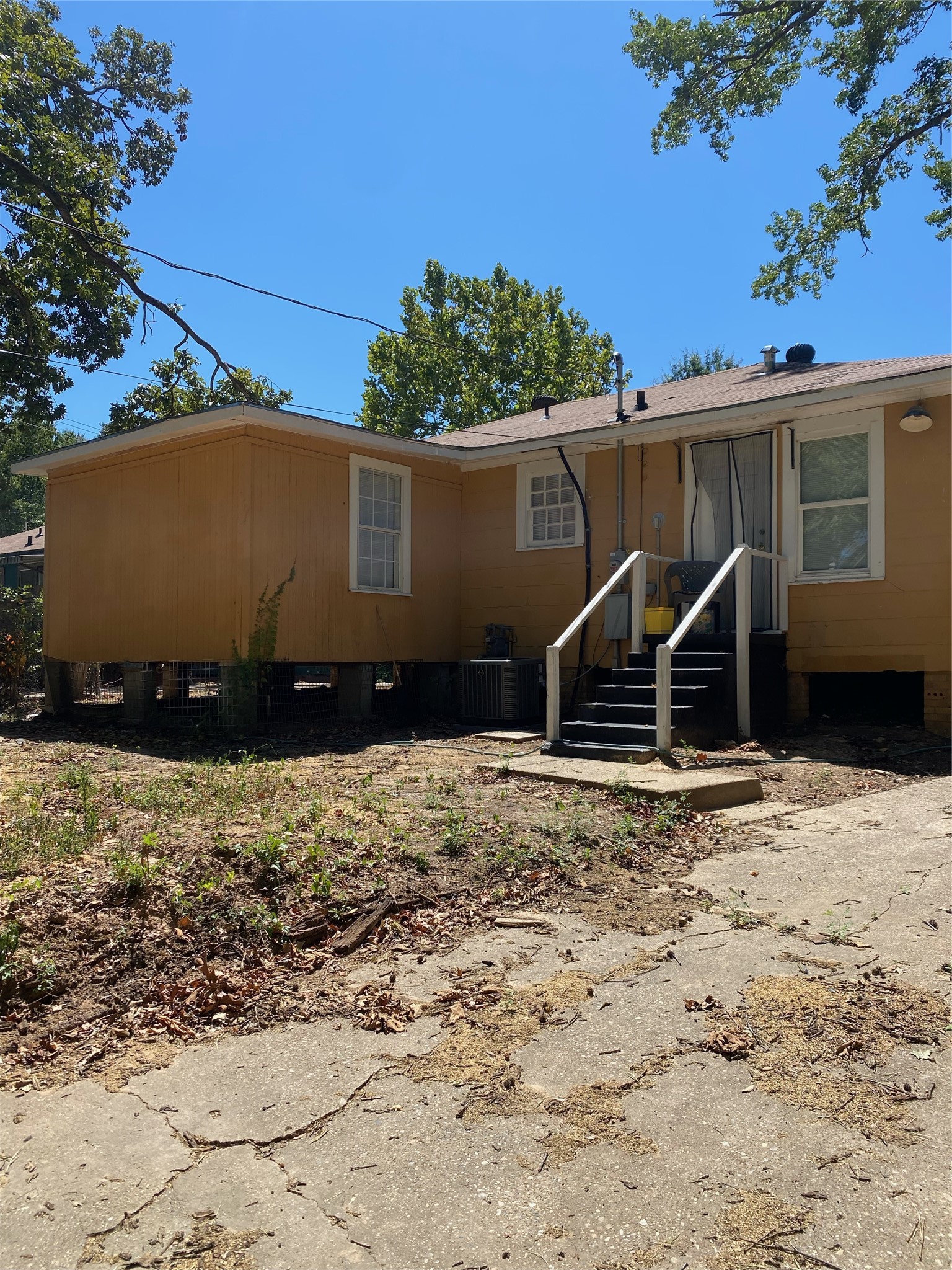 1847 Jenkins Avenue Shreveport LA 71101