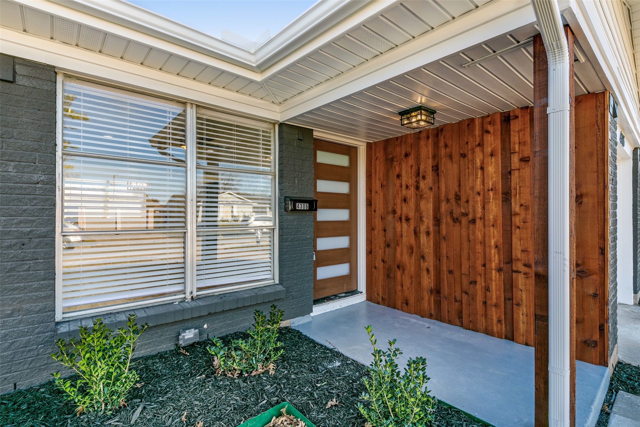 4306 Colgate Lane Garland TX 75042
