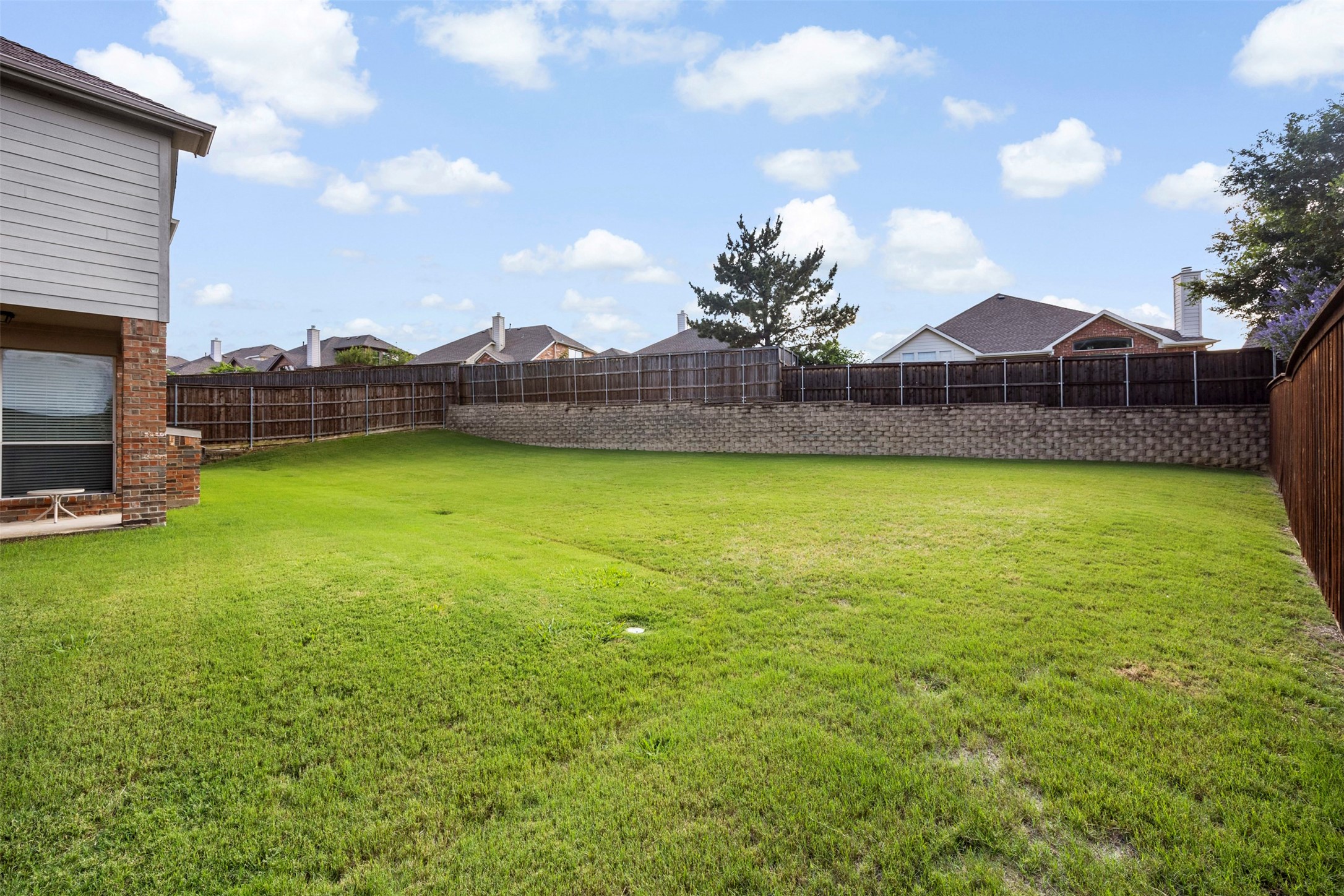1759 Sunset Ridge Drive Grand Prairie TX 75050