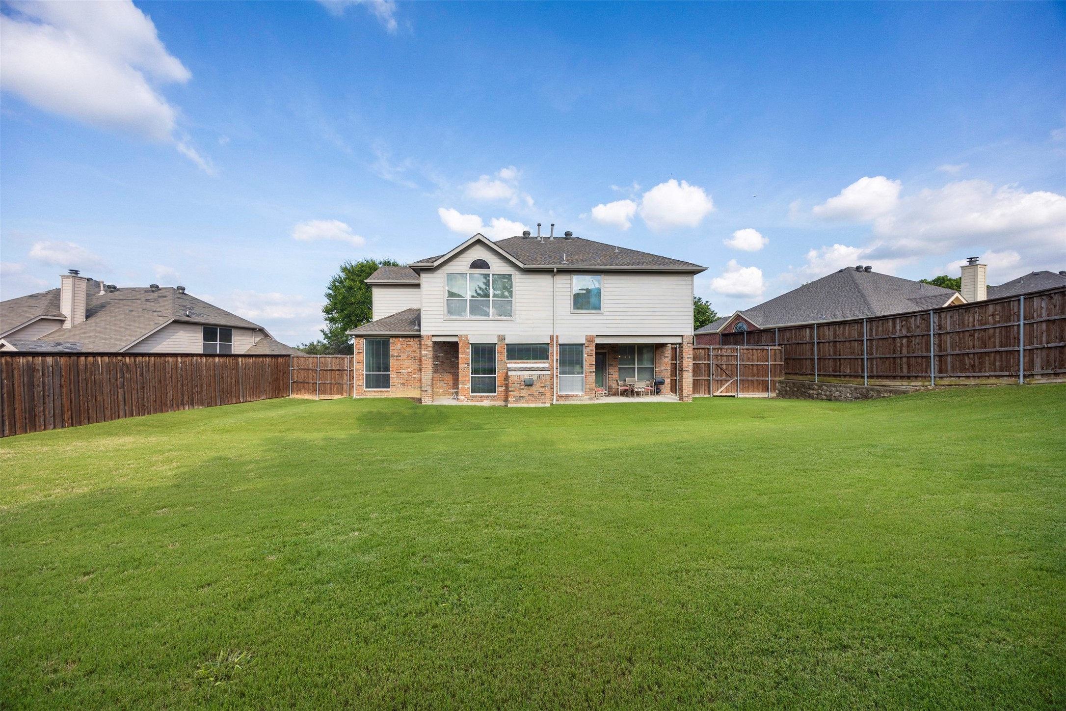 1759 Sunset Ridge Drive Grand Prairie TX 75050