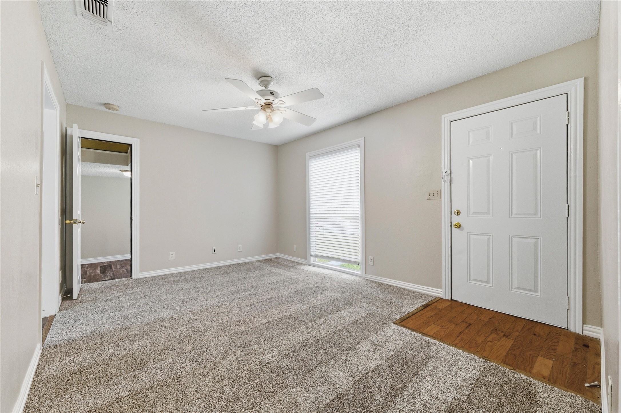 317 12th Street Grand Prairie TX 75051