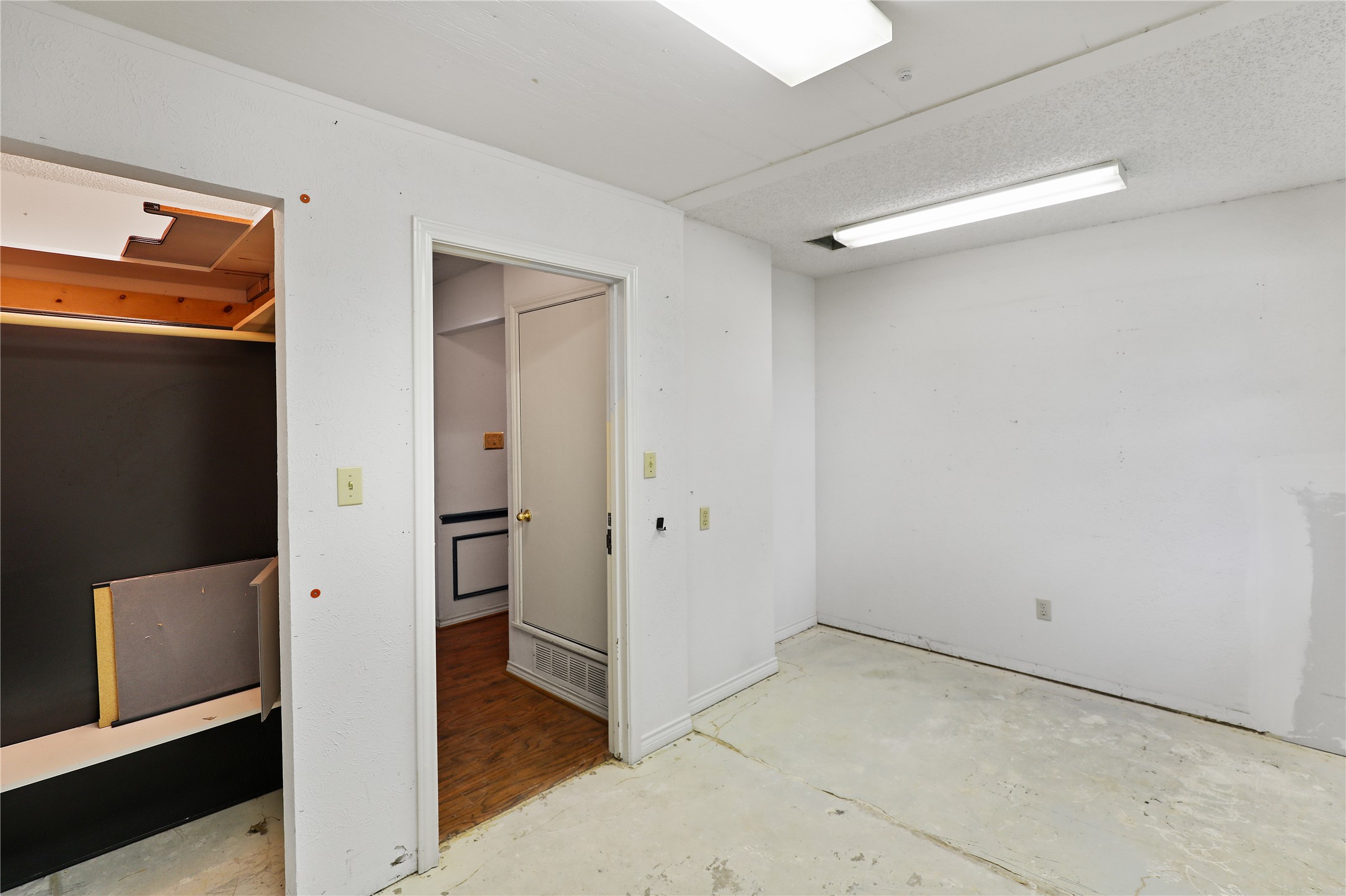 302 Wilcoxson Street Farmersville TX 75442