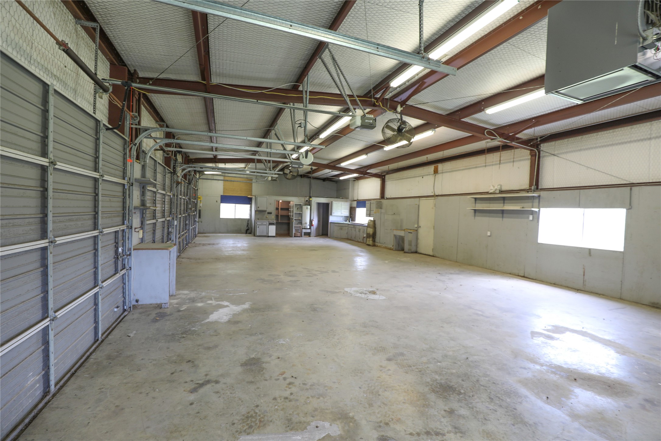 302 Wilcoxson Street Farmersville TX 75442