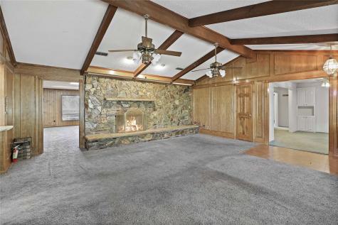 302 Wilcoxson Street Farmersville TX 75442