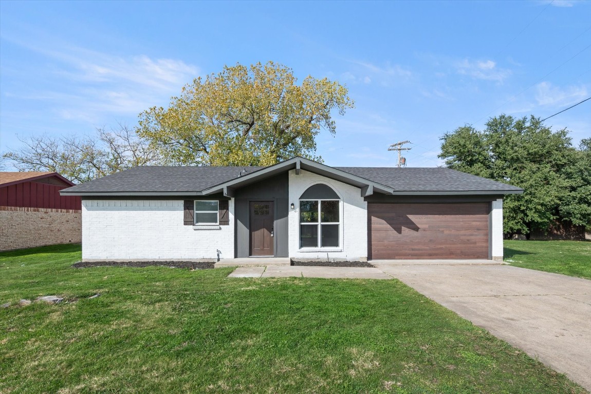 301 Ridgeway Circle Lewisville TX 75067