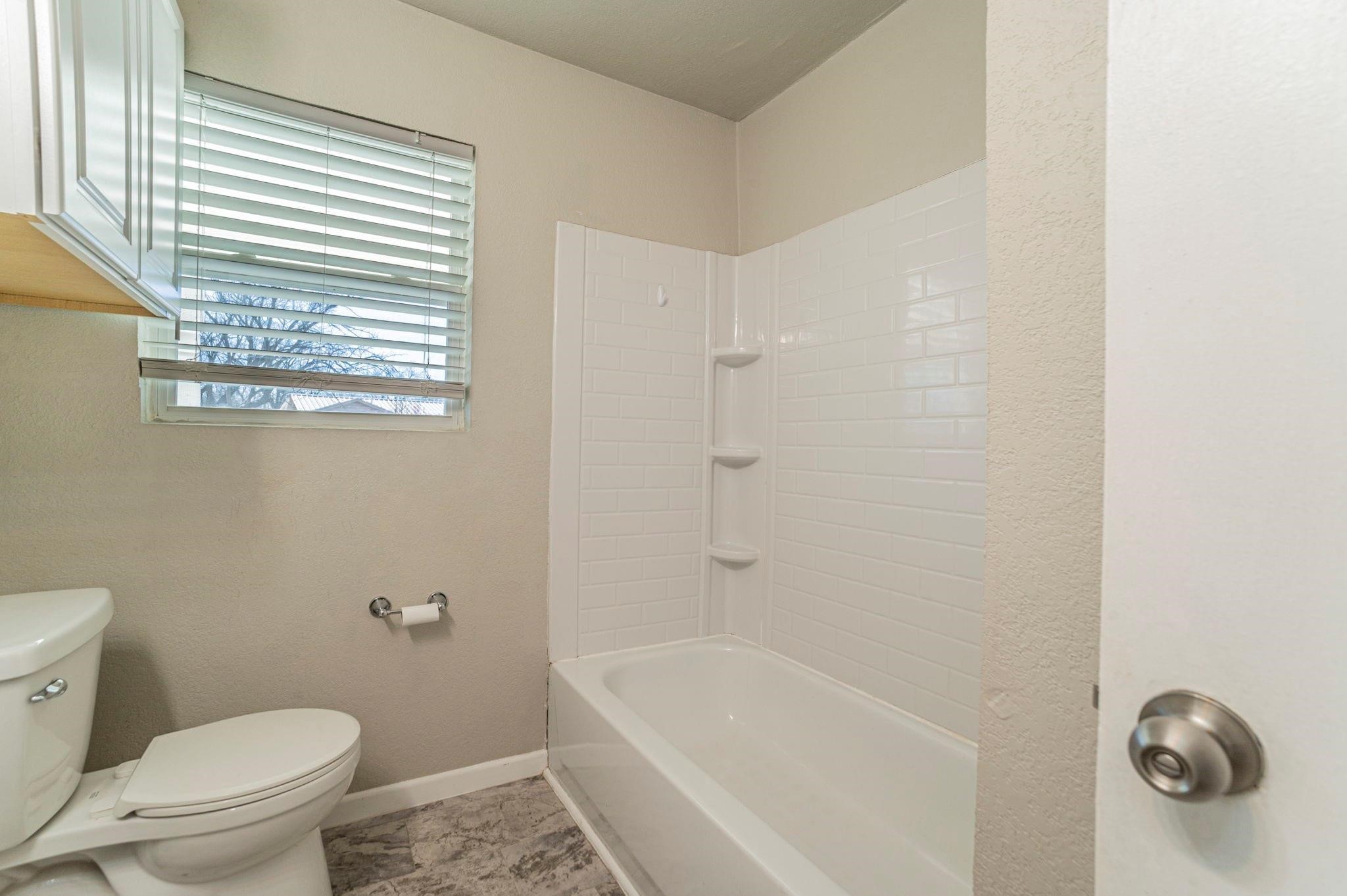 900 Elizabeth Boulevard Granbury TX 76048