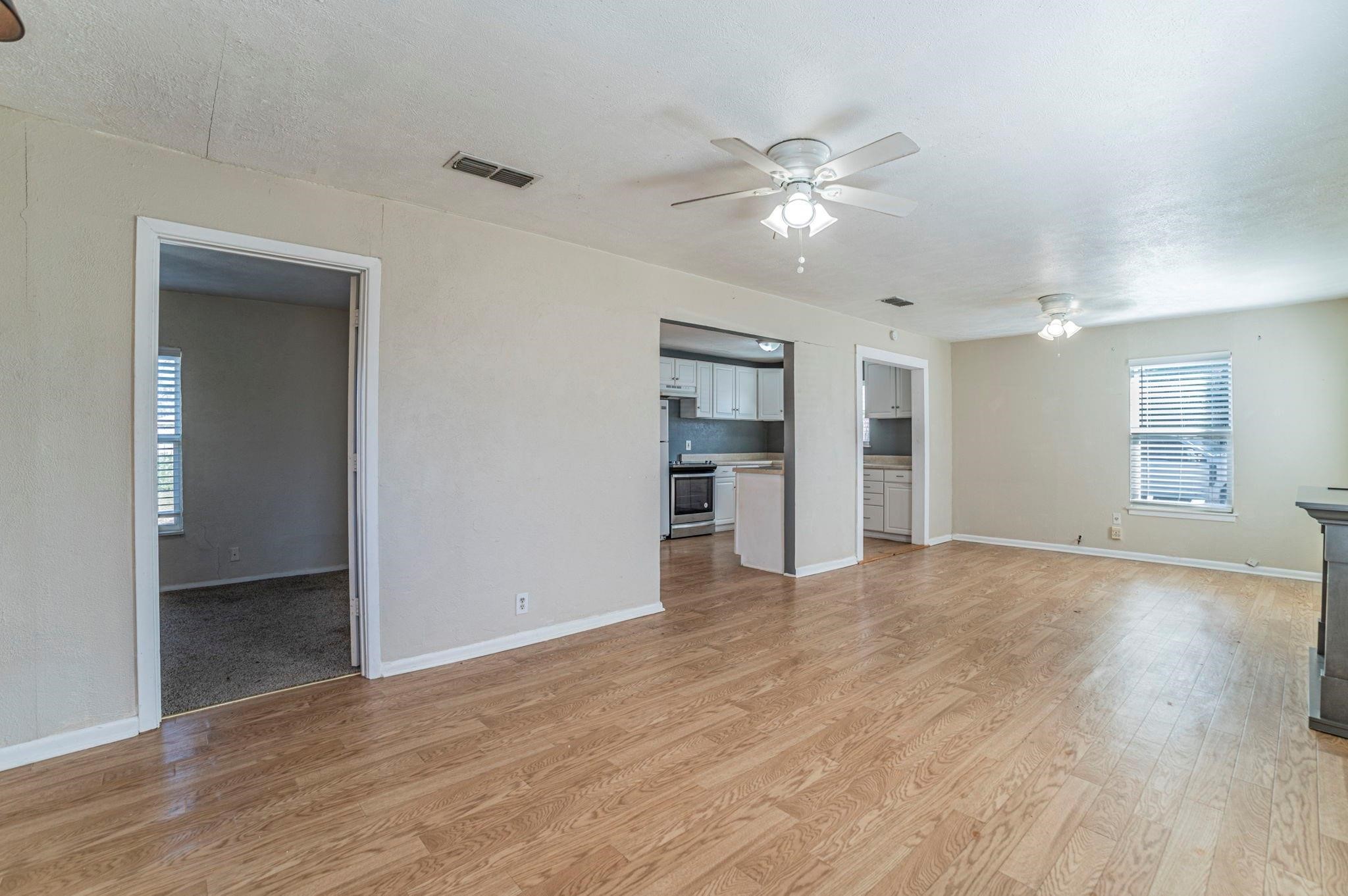 900 Elizabeth Boulevard Granbury TX 76048