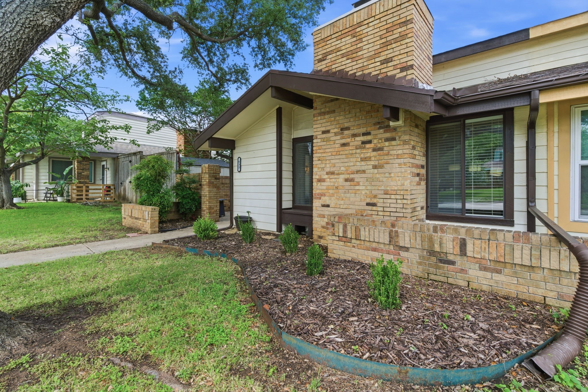 633 Hunters Glen Street Lewisville TX 75067
