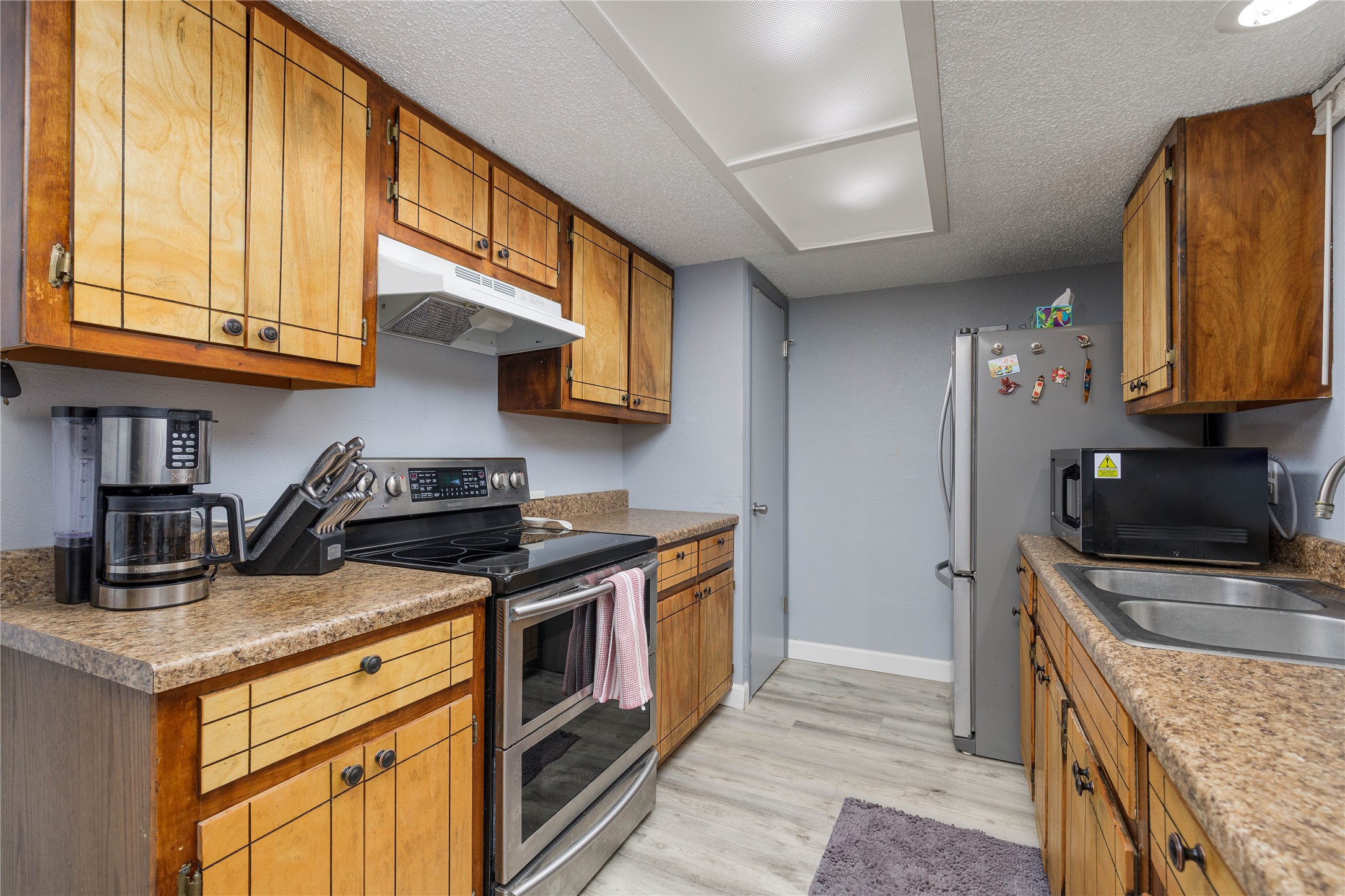 1028 Sunset Drive Garland TX 75040