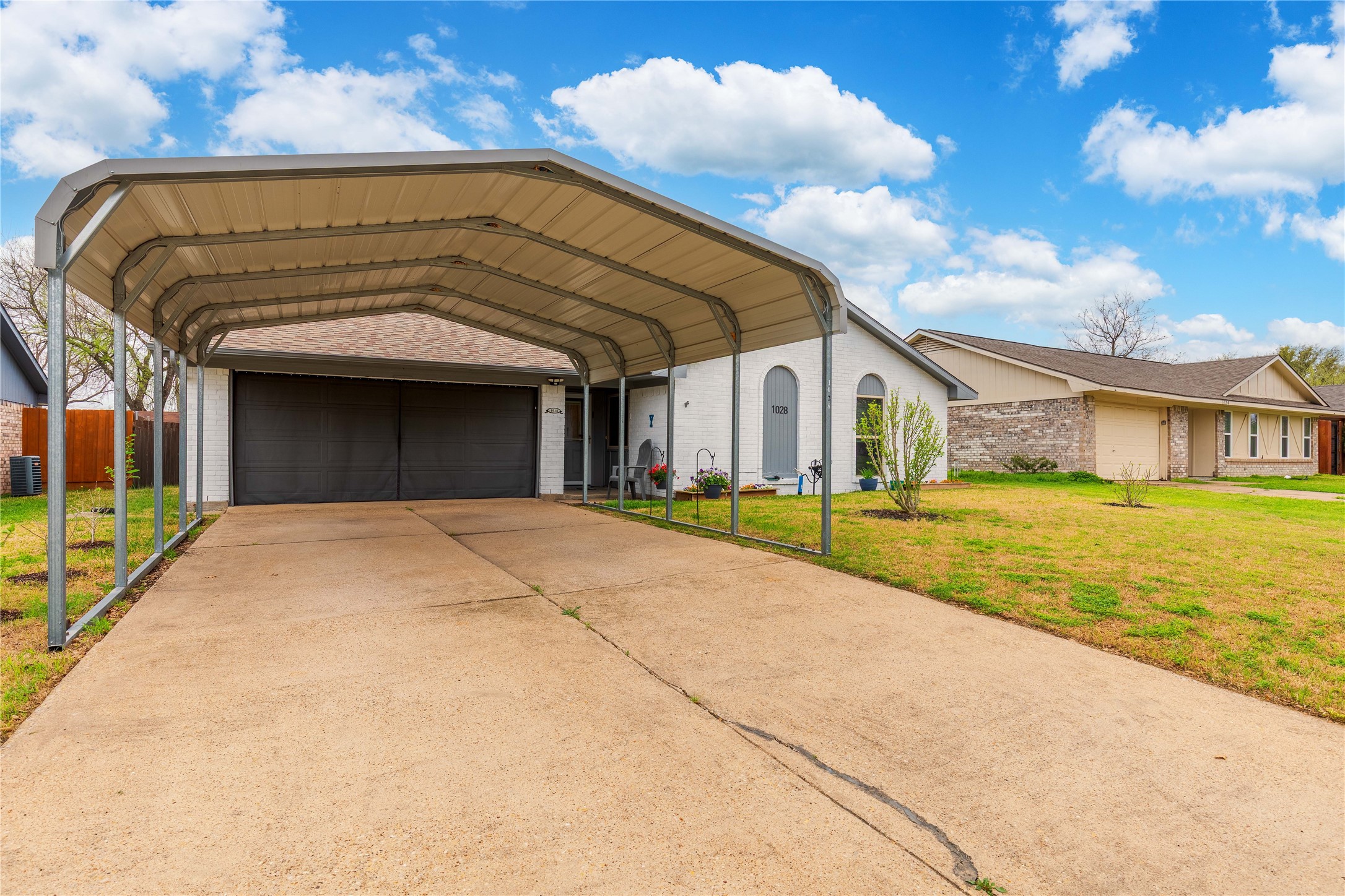 1028 Sunset Drive Garland TX 75040