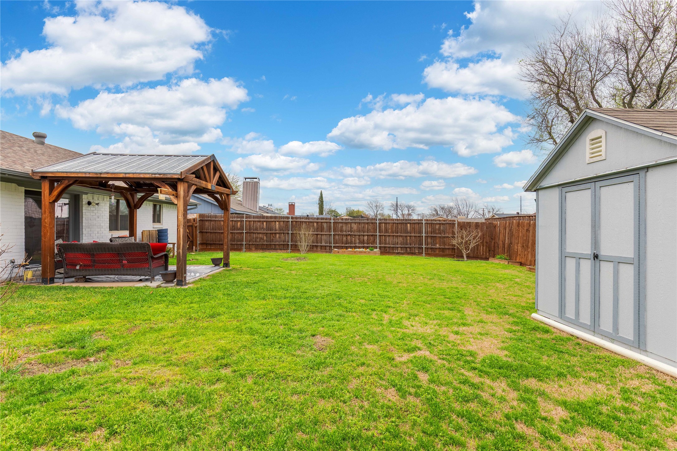 1028 Sunset Drive Garland TX 75040
