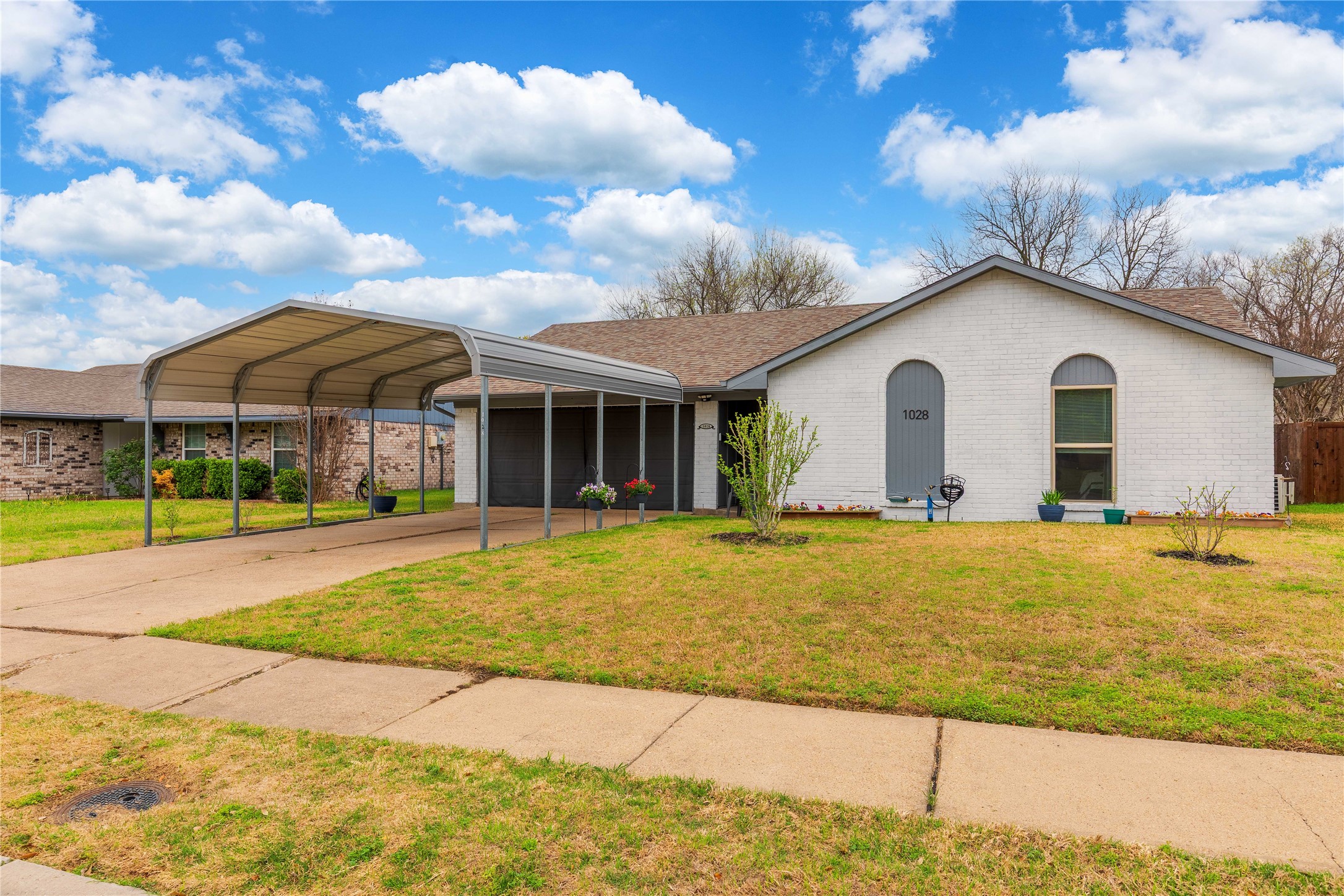 1028 Sunset Drive Garland TX 75040