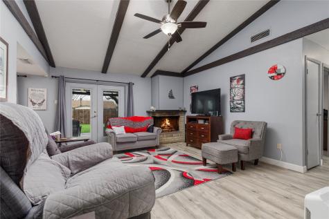 1028 Sunset Drive Garland TX 75040