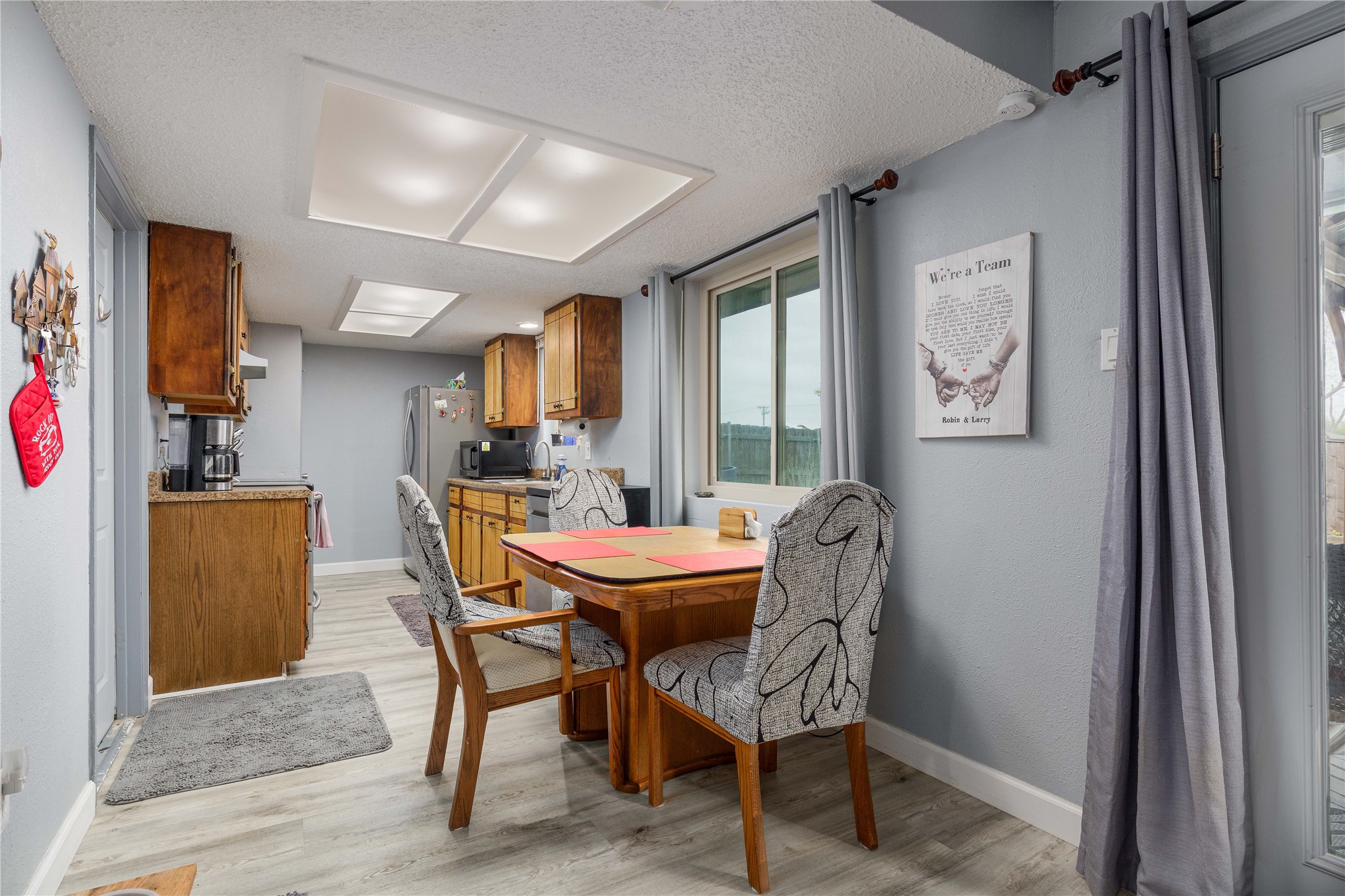 1028 Sunset Drive Garland TX 75040