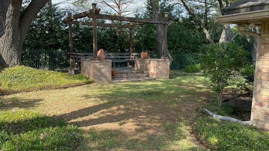 5321 Bent Tree Drive Dallas TX 75248