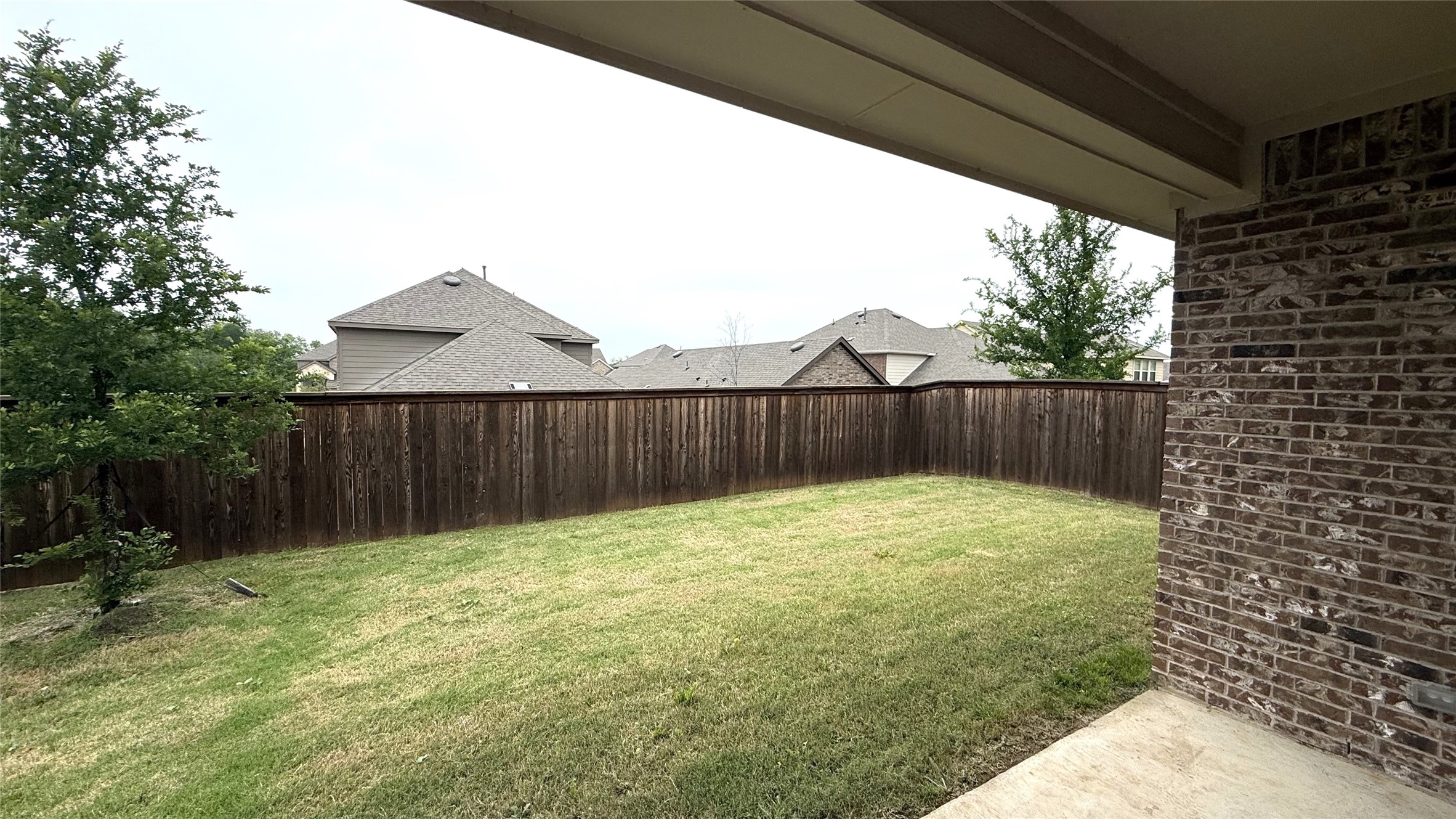 3941 Oak Creek Circle Denison TX 75020