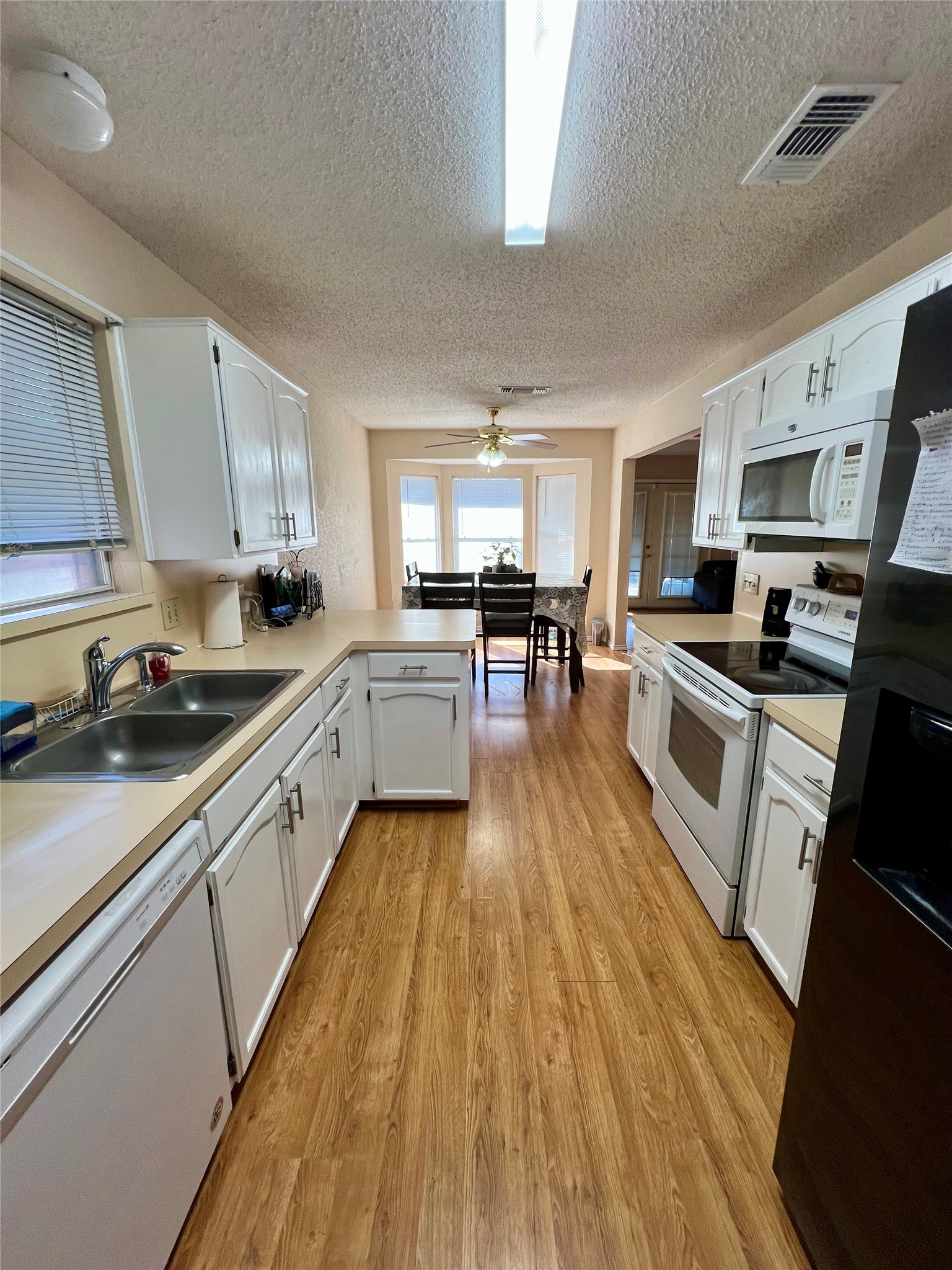 5920 Hilltop Drive Watauga TX 76148