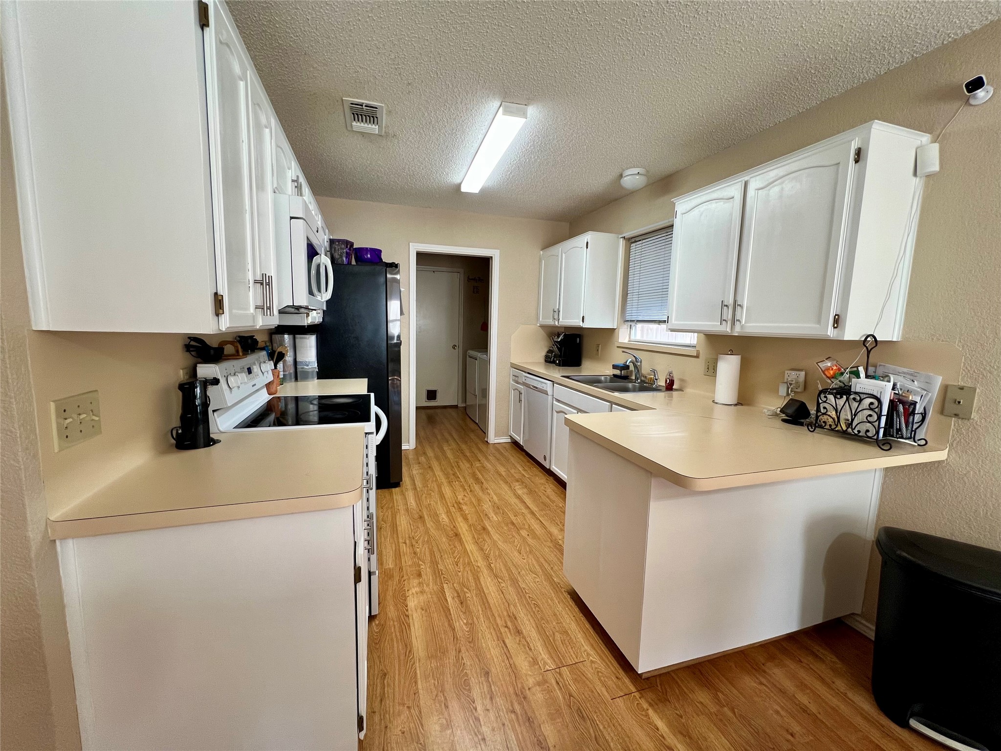5920 Hilltop Drive Watauga TX 76148
