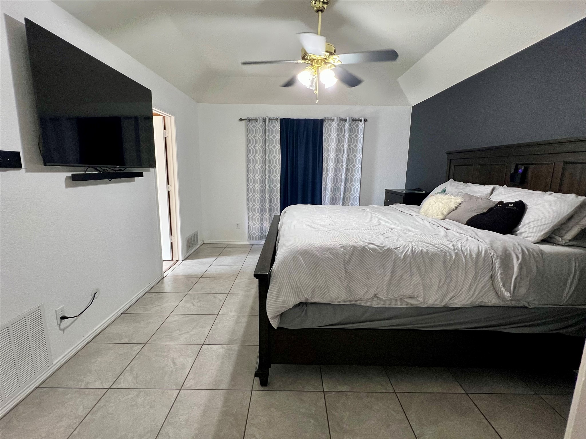 5920 Hilltop Drive Watauga TX 76148