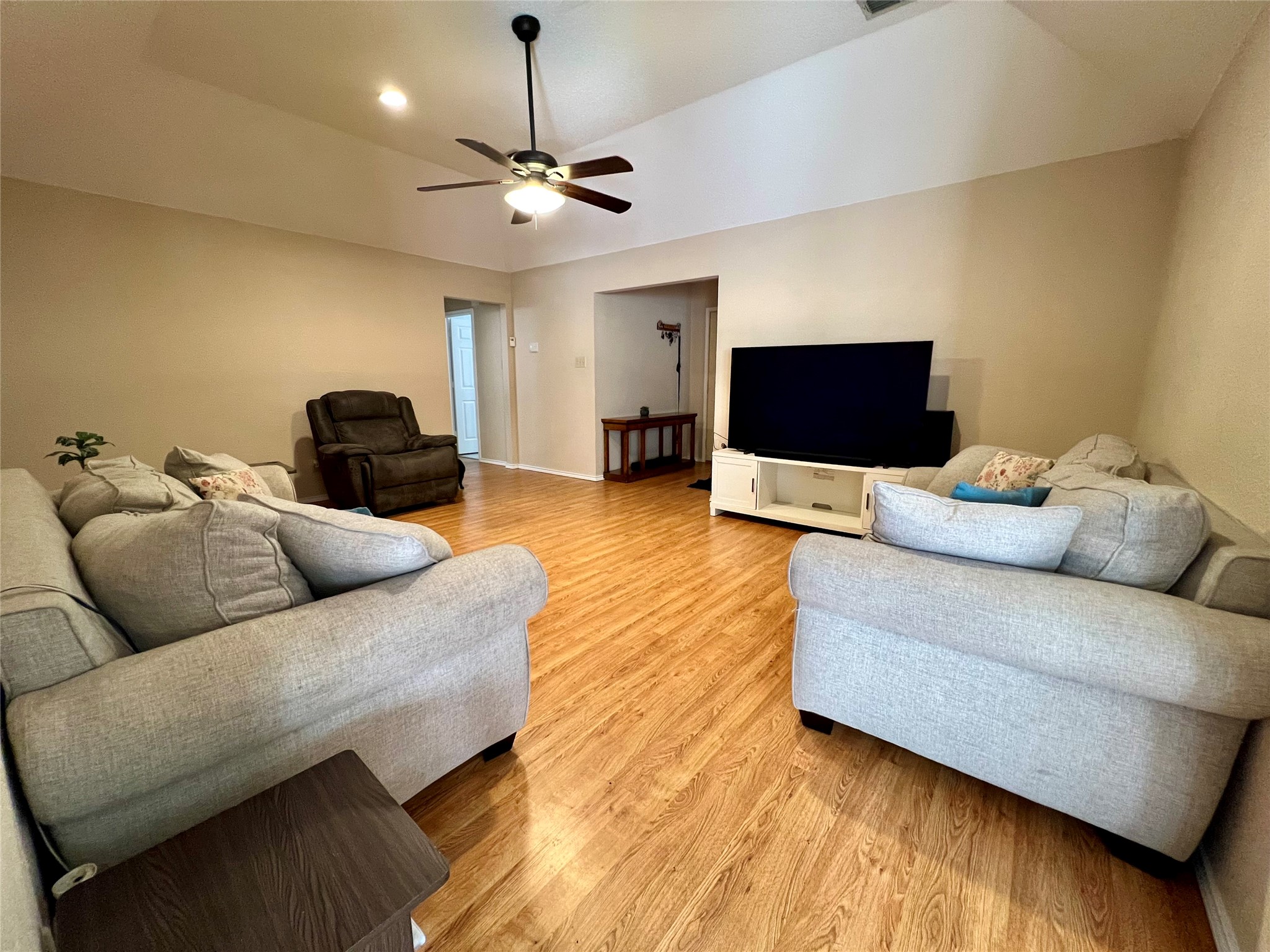 5920 Hilltop Drive Watauga TX 76148