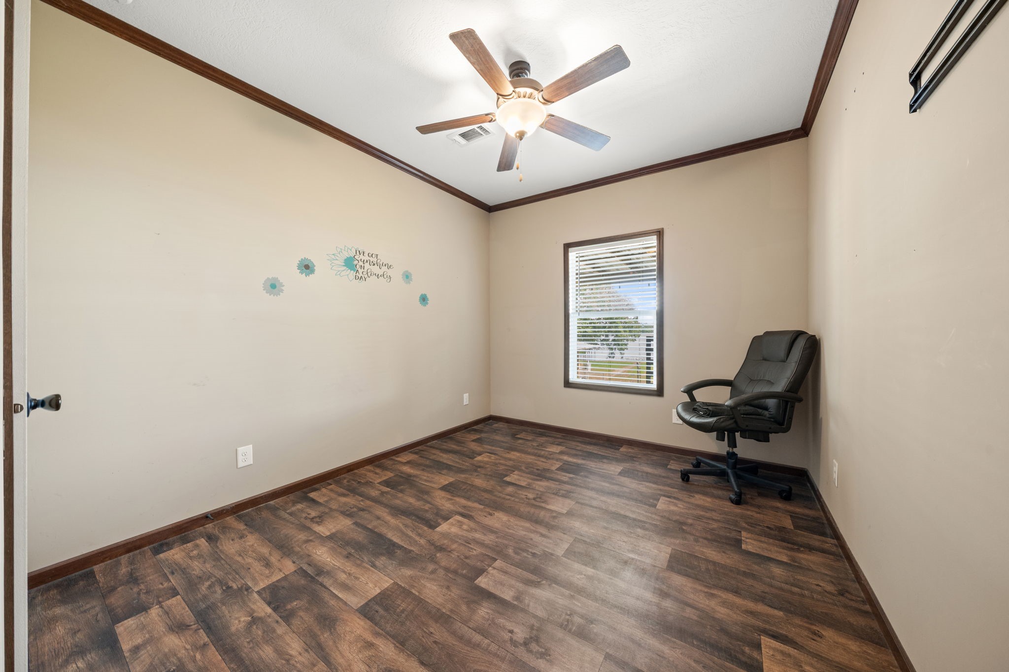 18390 Pine Drive Eustace TX 75124