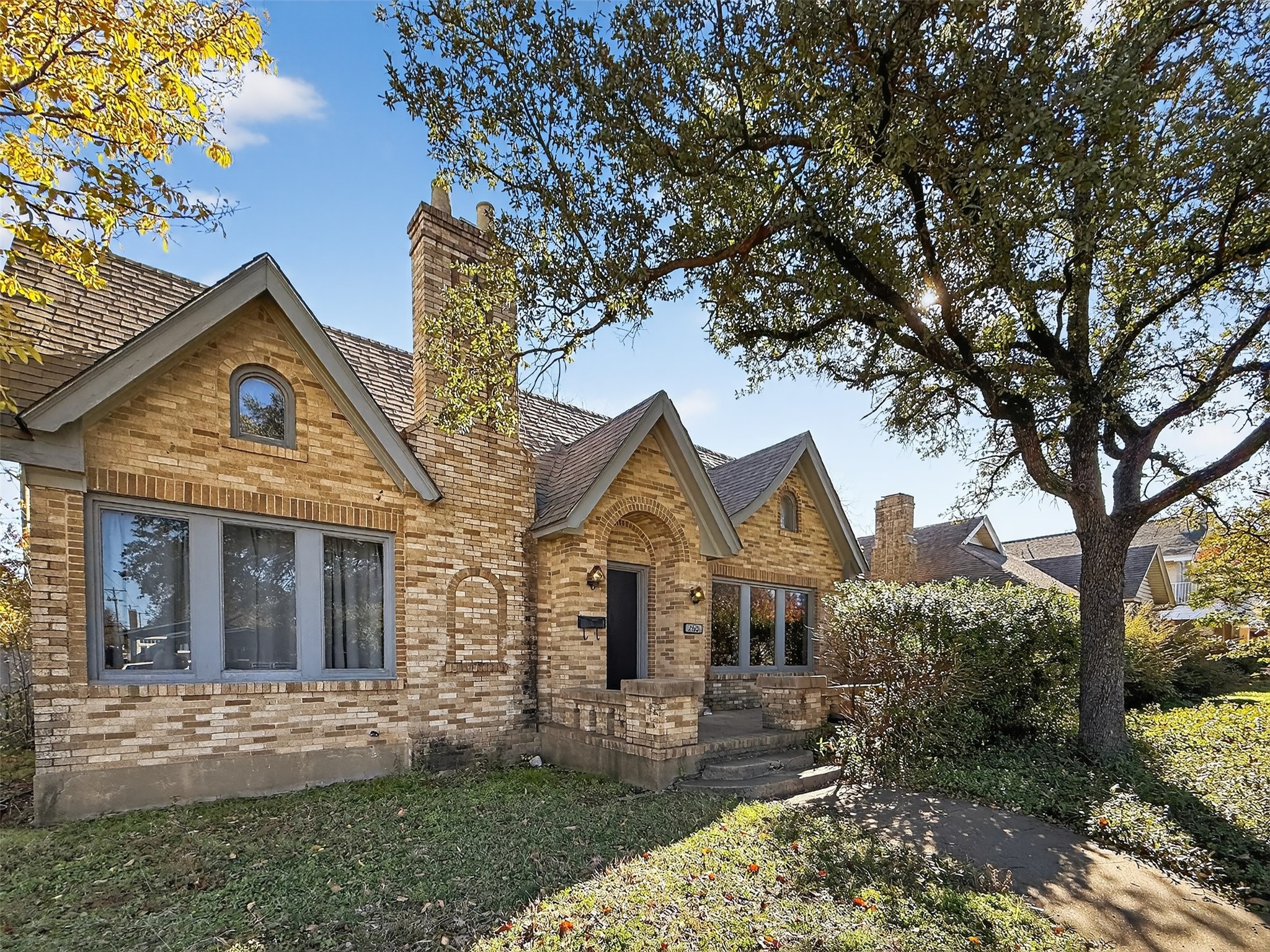 2601 S University Drive Fort Worth TX 76109