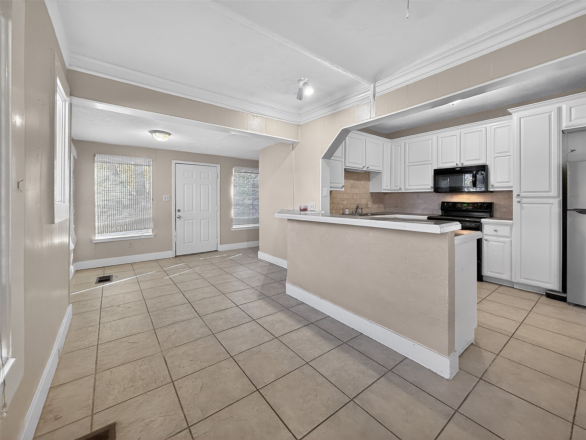 2601 S University Drive Fort Worth TX 76109