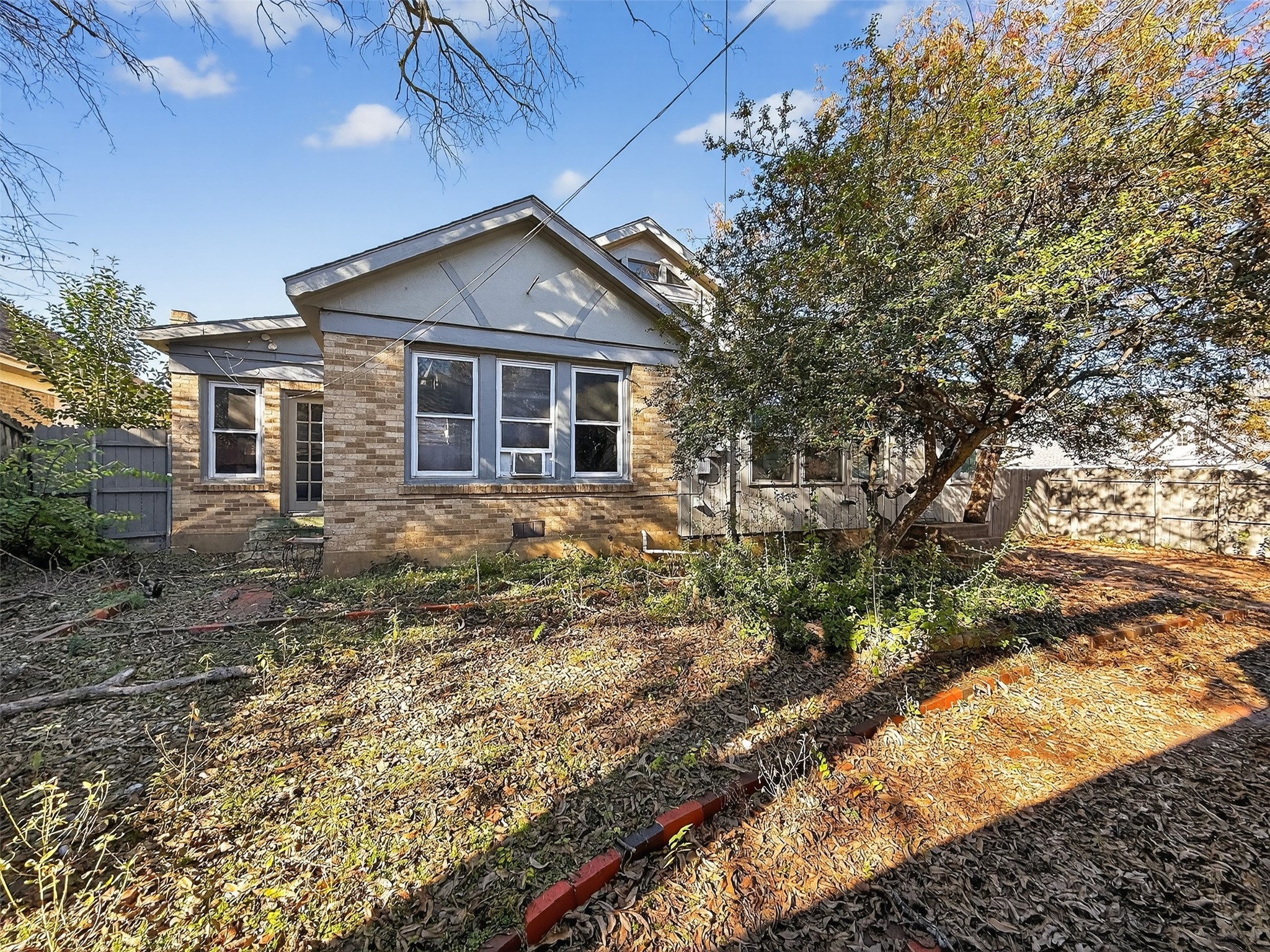 2601 S University Drive Fort Worth TX 76109