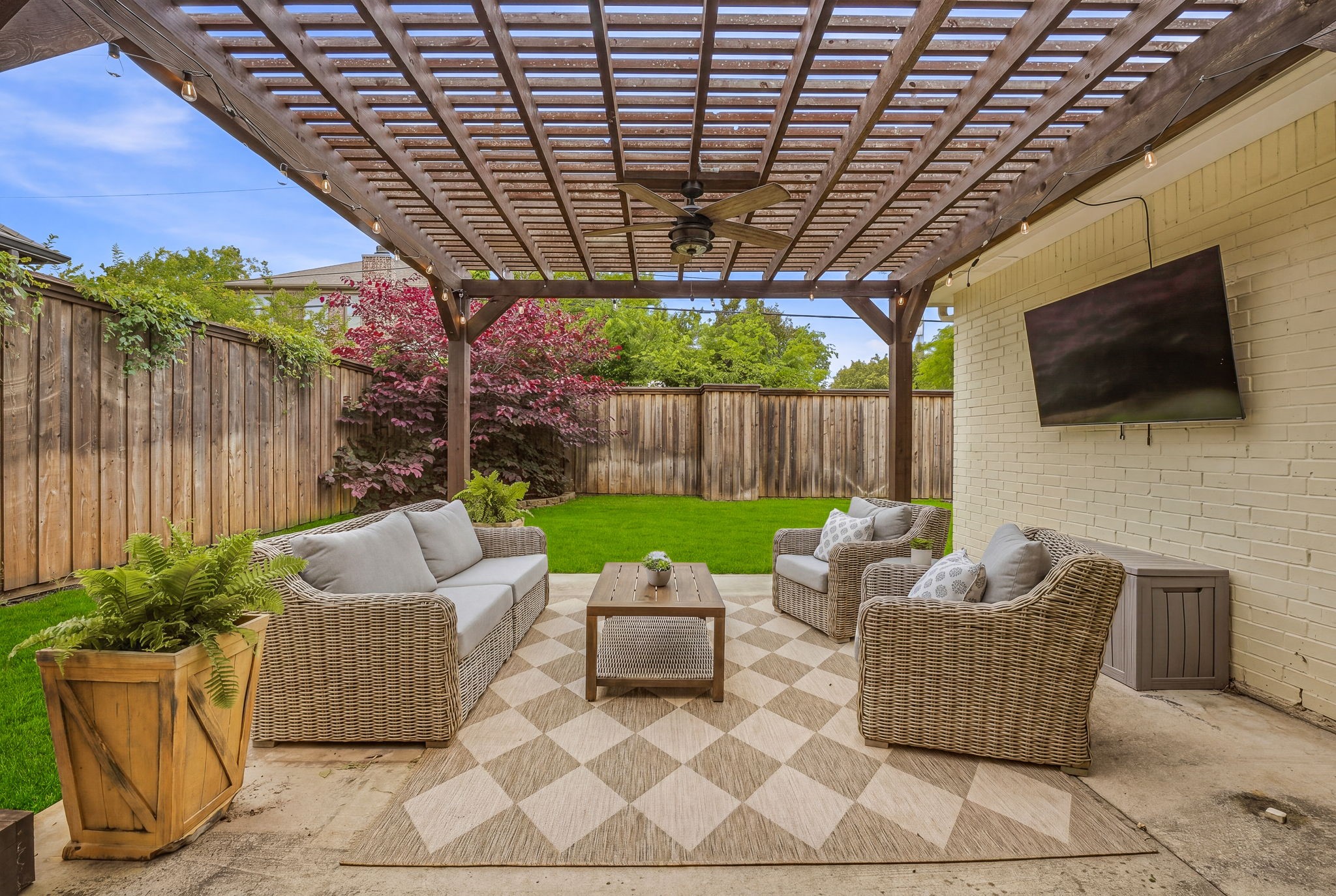 713 N Bailey Avenue Fort Worth TX 76107