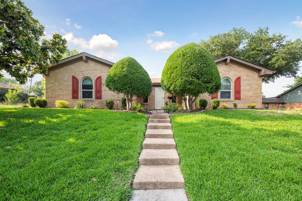 1510 Capetown Drive Grand Prairie TX 75050