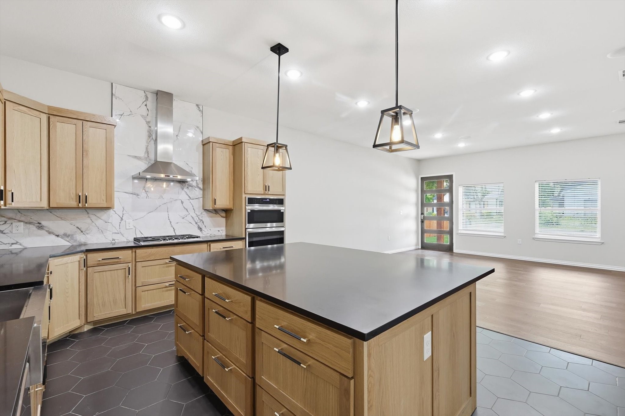 2514 Carpenter Avenue Dallas TX 75215