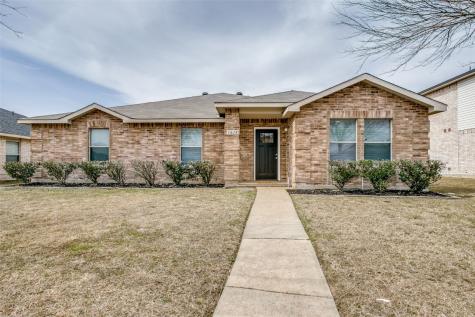 3019 Crimson Clover Drive Lancaster TX 75134