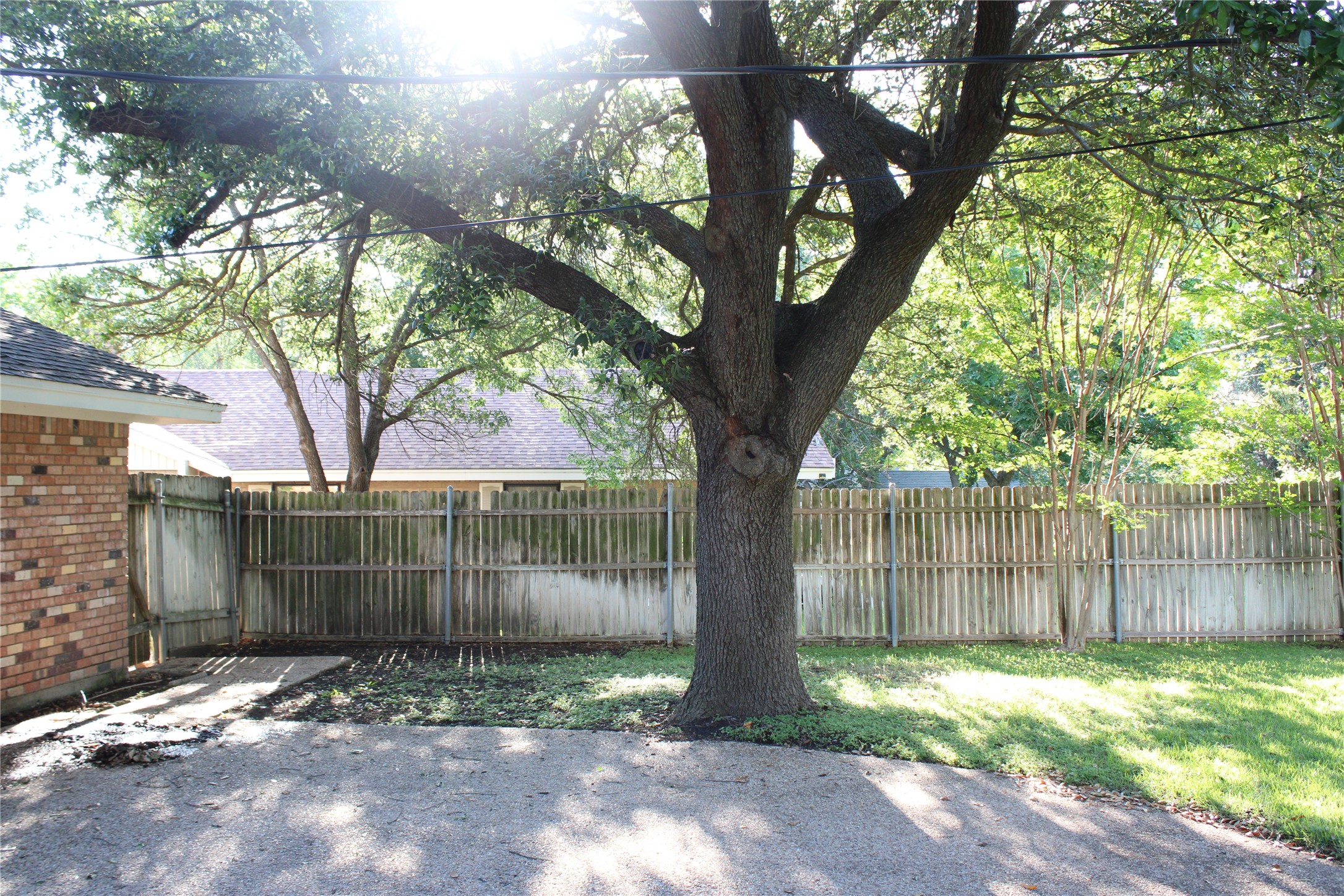 4900 Lake Hurst Drive Waco TX 76710