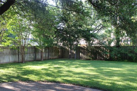 4900 Lake Hurst Drive Waco TX 76710