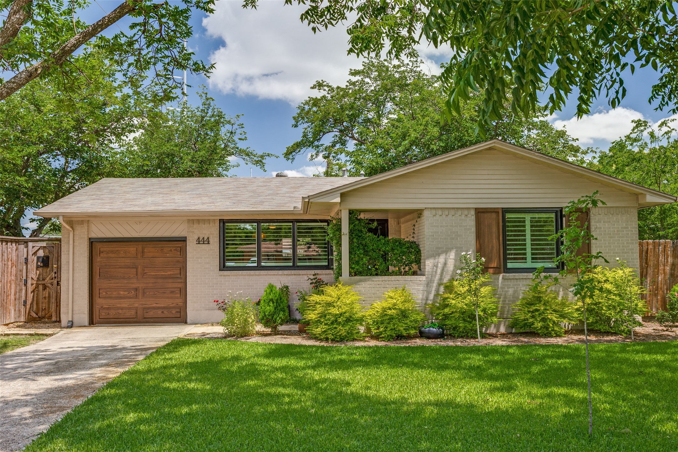 444 Lynn Street Richardson TX 75080